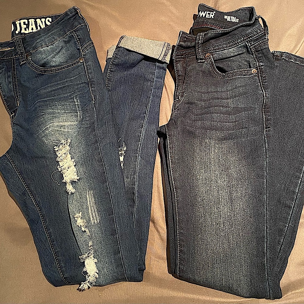 Two pairs of woman’s jeans. Size 0